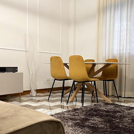Gelsi Apartment - Roma Metro C エクステリア 写真